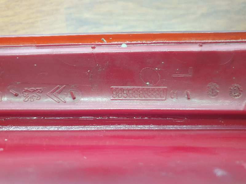 PILOTO TRASERO IZQUIERDO