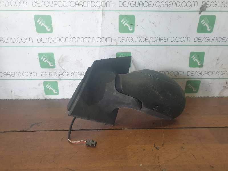 RETROVISOR IZQUIERDO