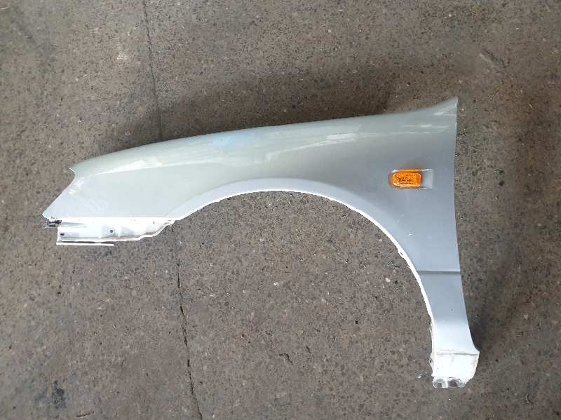 ALETA DELANTERA IZQUIERDA