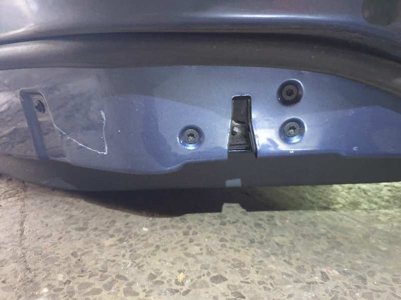 CERRADURA PUERTA TRASERA IZQUIERDA 