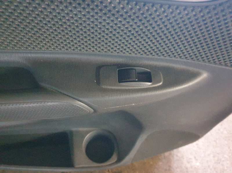 MANDO ELEVALUNAS TRASERO IZQUIERDO