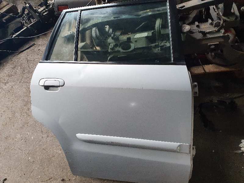 PUERTA TRASERA DERECHA