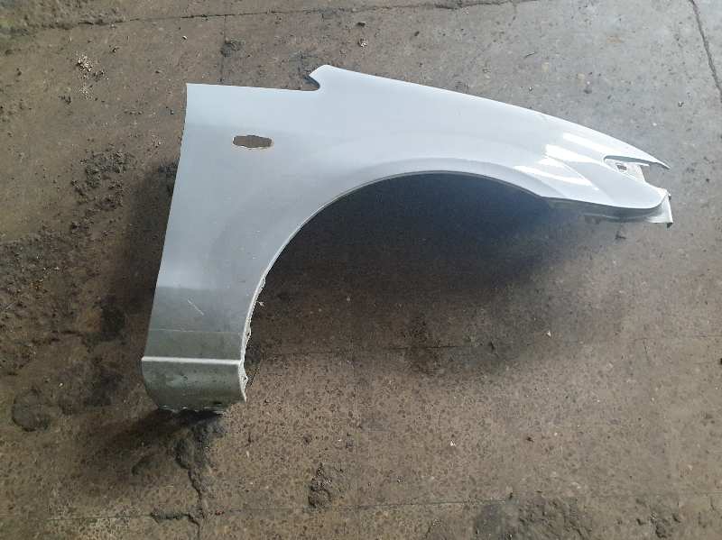 ALETA DELANTERA DERECHA