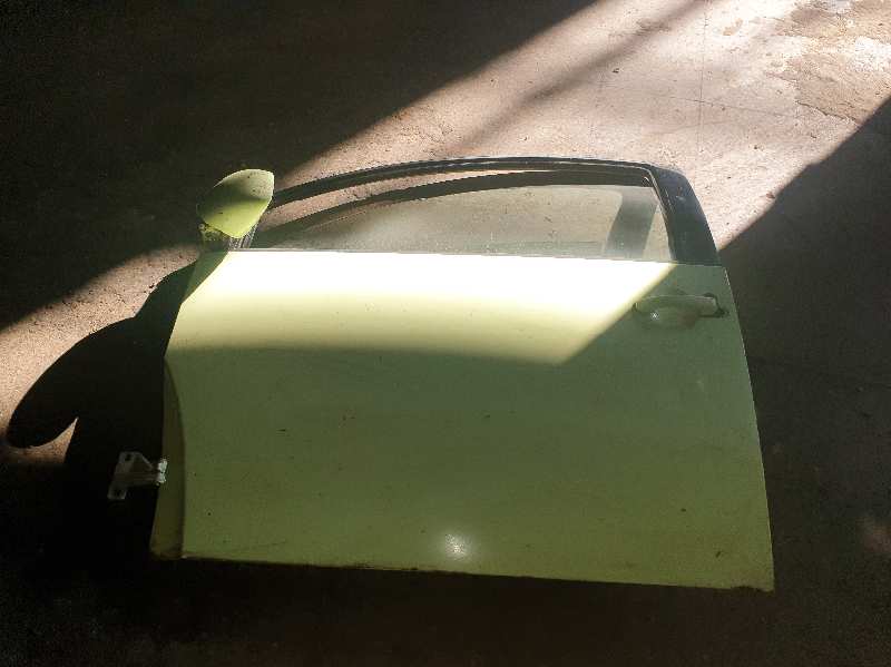 PUERTA DELANTERA IZQUIERDA