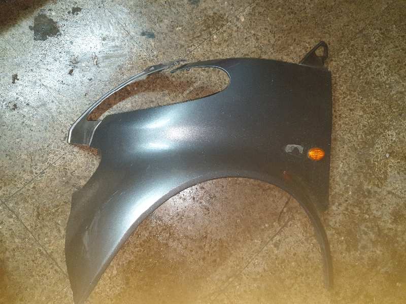 ALETA DELANTERA IZQUIERDA