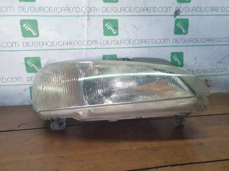 89001989 FARO DERECHO PEUGEOT 106 (S2)