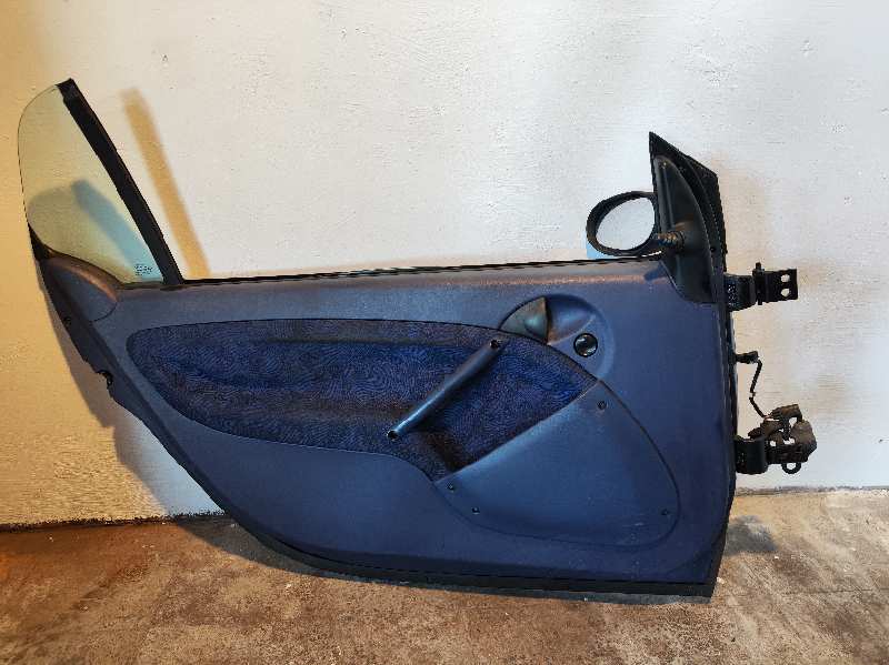 GUARNECIDO PUERTA DELANTERA IZQUIERDA