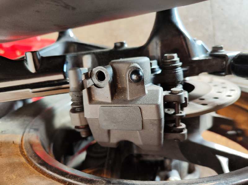 PINZA FRENO TRASERA DERECHA