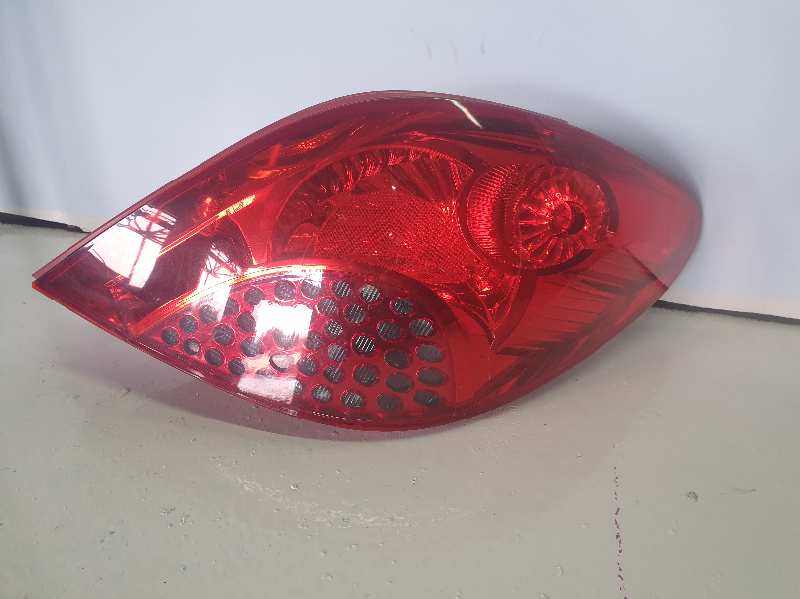 PILOTO TRASERO DERECHO