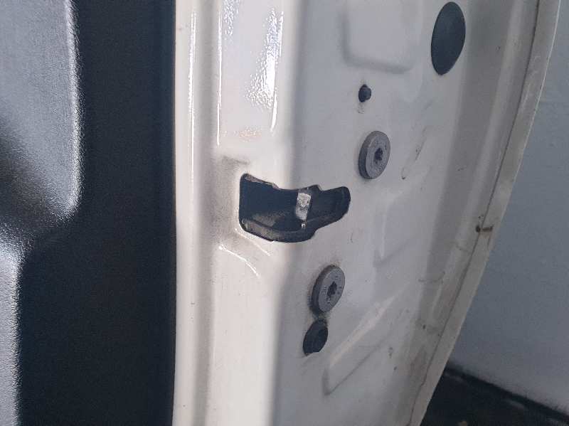 CERRADURA PUERTA DELANTERA DERECHA