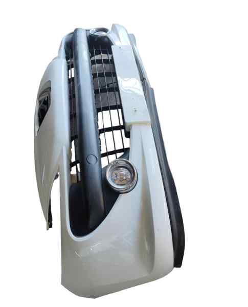 PARAGOLPES DELANTERO