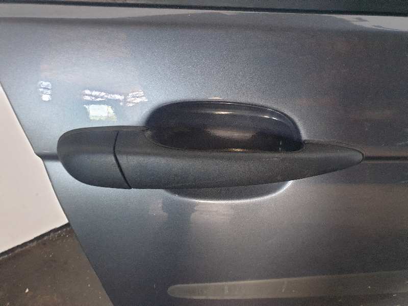 MANETA EXTERIOR DELANTERA DERECHA