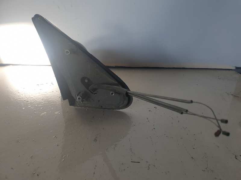 RETROVISOR IZQUIERDO