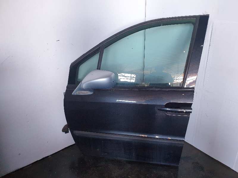 PUERTA DELANTERA IZQUIERDA