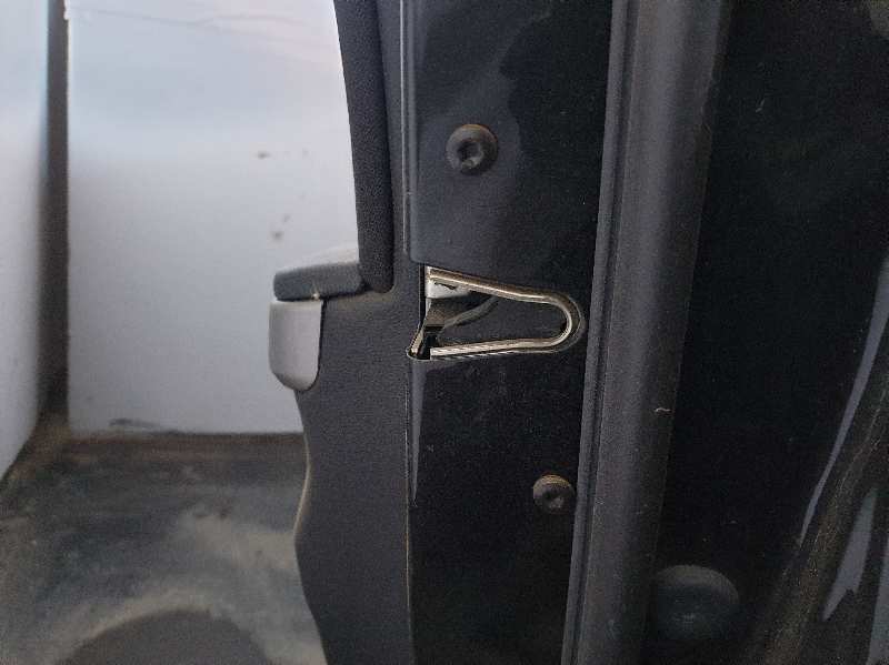 CERRADURA PUERTA DELANTERA DERECHA