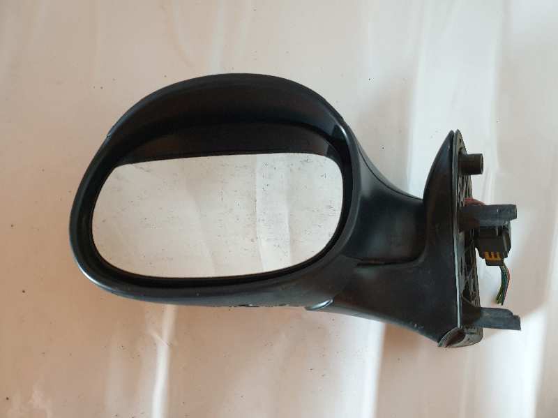 RETROVISOR IZQUIERDO