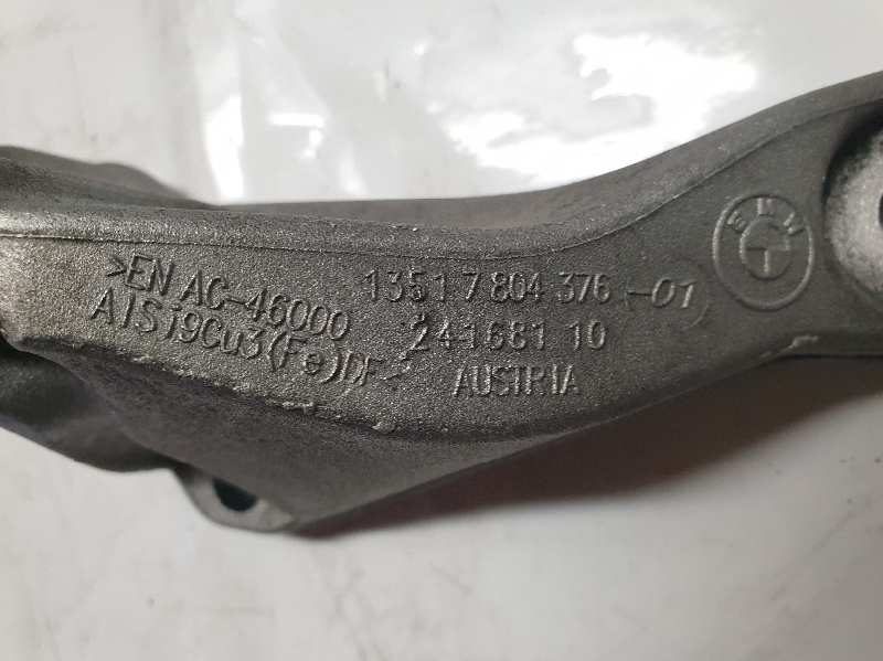 SOPORTE BOMBA INYECCION