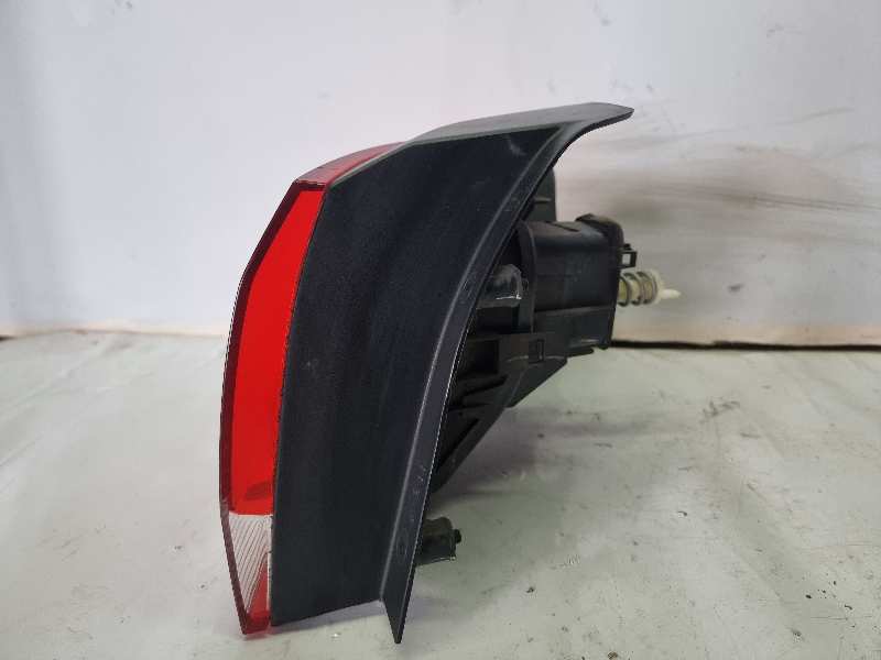 PILOTO TRASERO IZQUIERDO