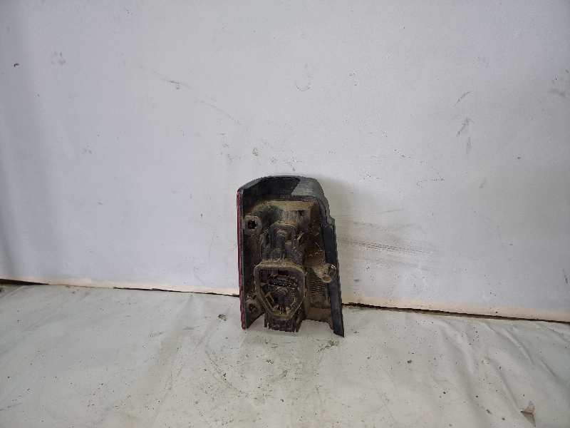 PILOTO TRASERO DERECHO