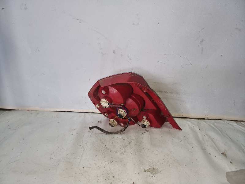 PILOTO TRASERO DERECHO