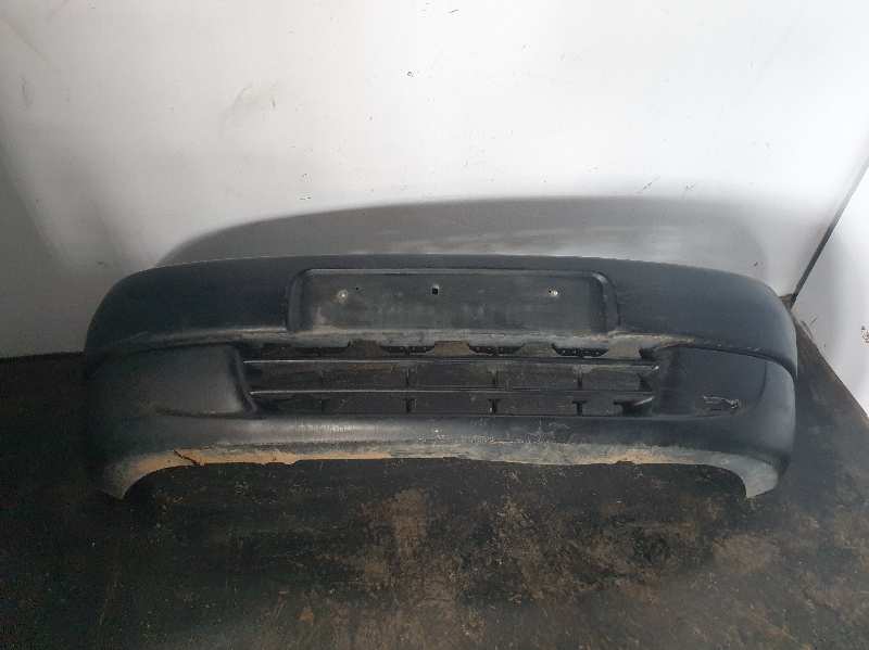 PARAGOLPES DELANTERO