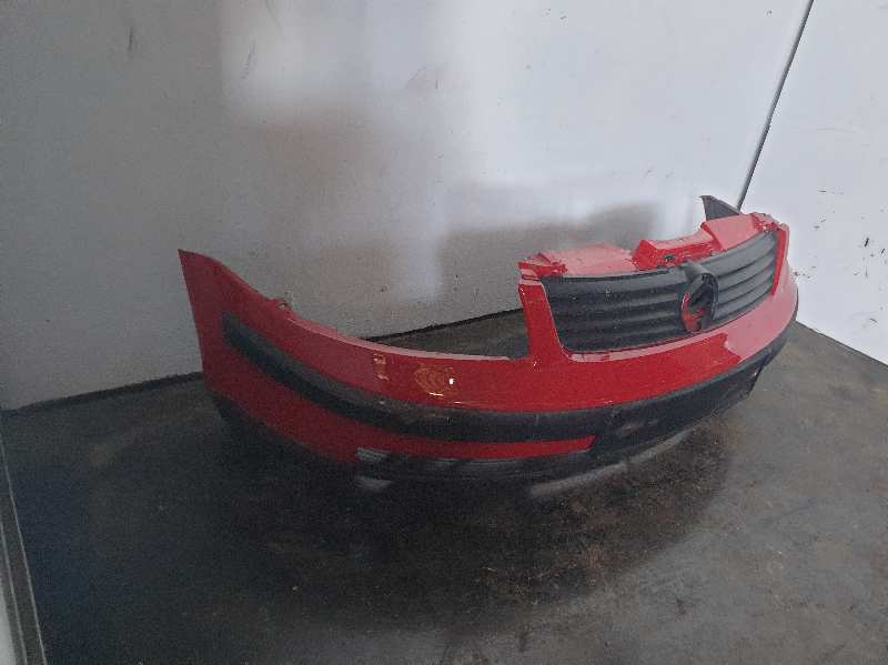 PARAGOLPES DELANTERO