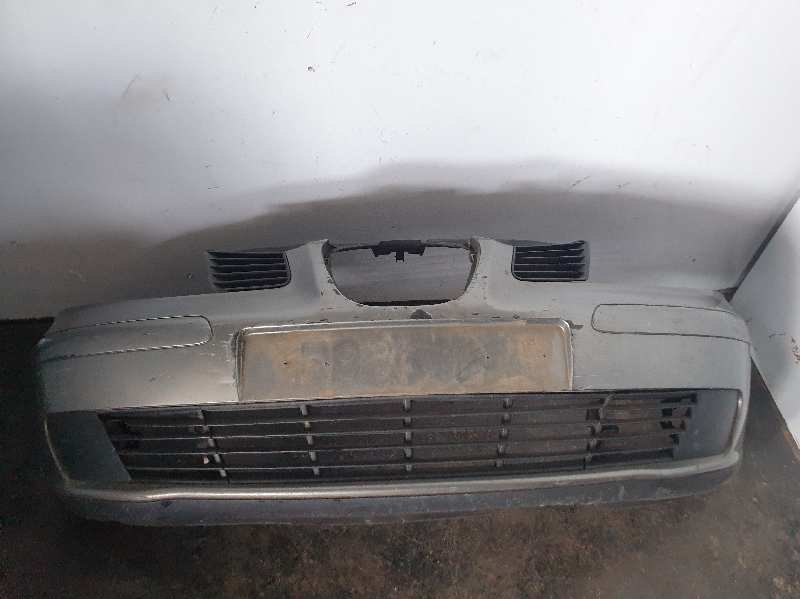 PARAGOLPES DELANTERO