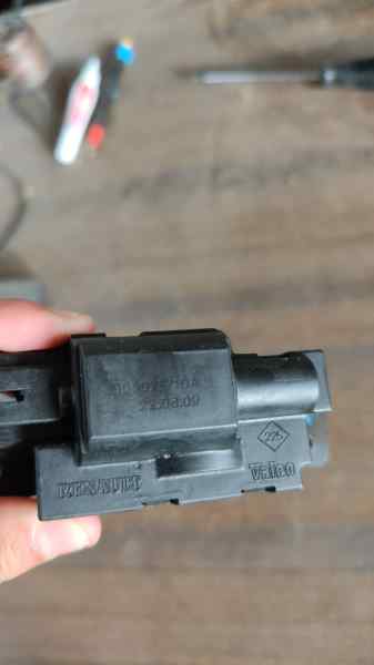 CERRADURA MALETERO / PORTON