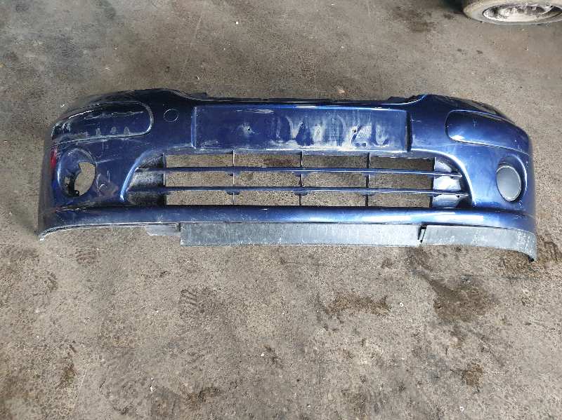 PARAGOLPES DELANTERO