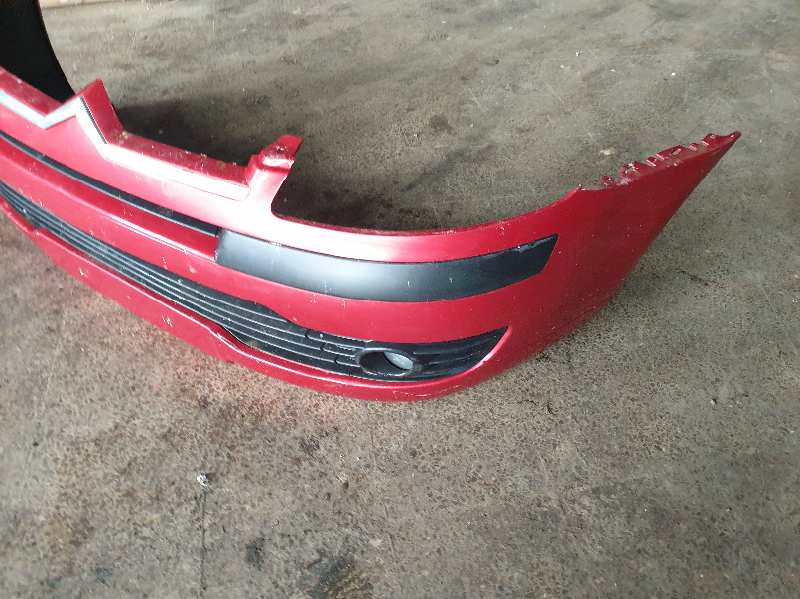 PARAGOLPES DELANTERO