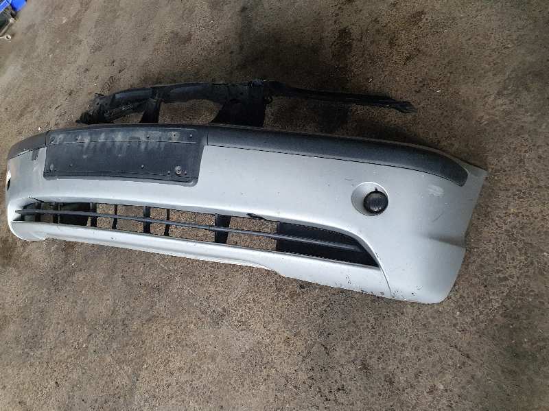 PARAGOLPES DELANTERO