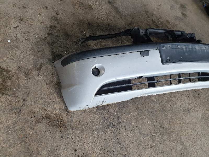 PARAGOLPES DELANTERO