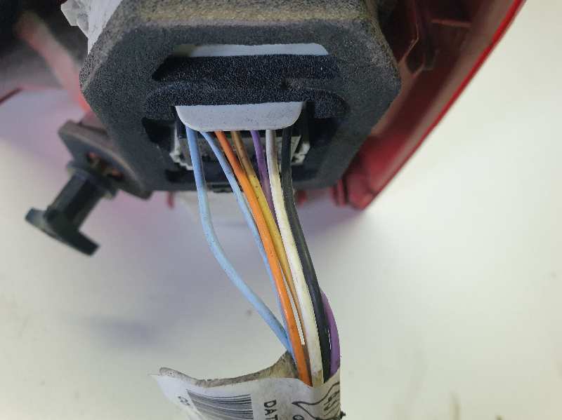 PILOTO TRASERO IZQUIERDO