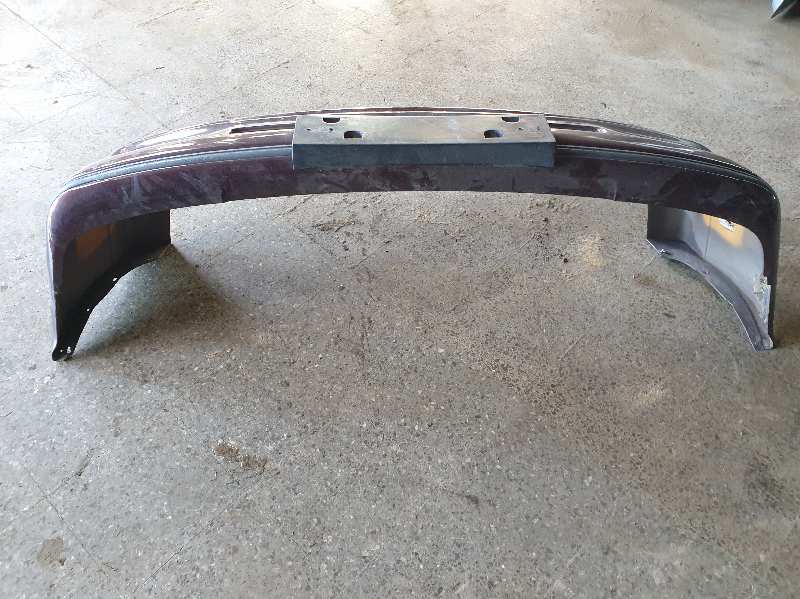 PARAGOLPES DELANTERO