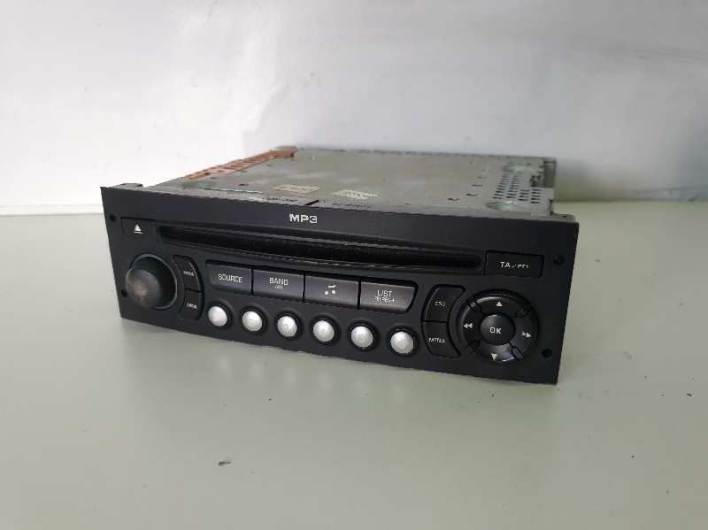 SISTEMA AUDIO / RADIO CD