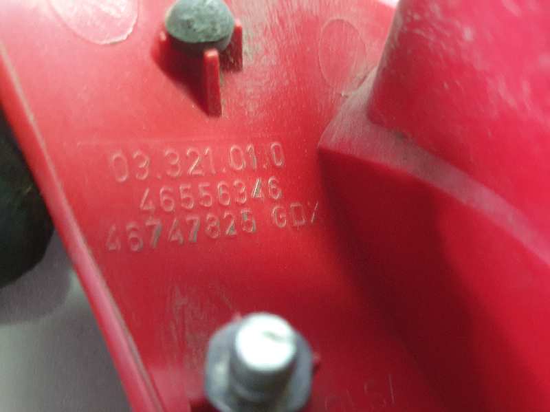 PILOTO TRASERO DERECHO