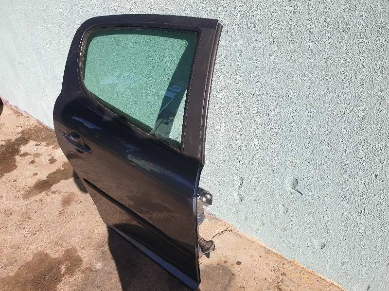 PUERTA TRASERA DERECHA