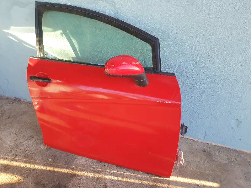 PUERTA DELANTERA DERECHA