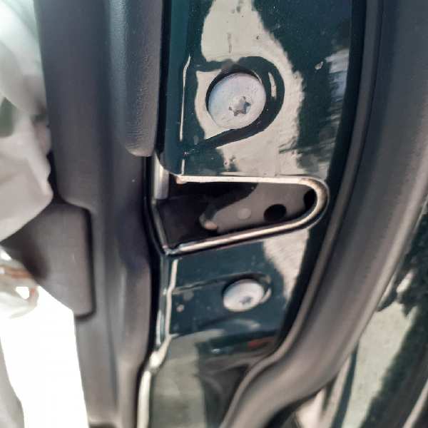 CERRADURA PUERTA DELANTERA DERECHA