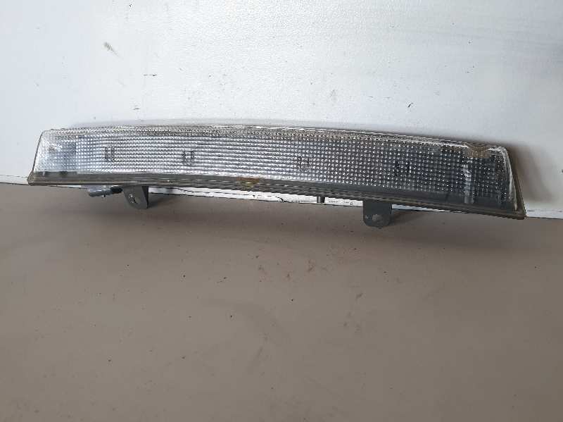 LUZ CENTRAL DE FRENO