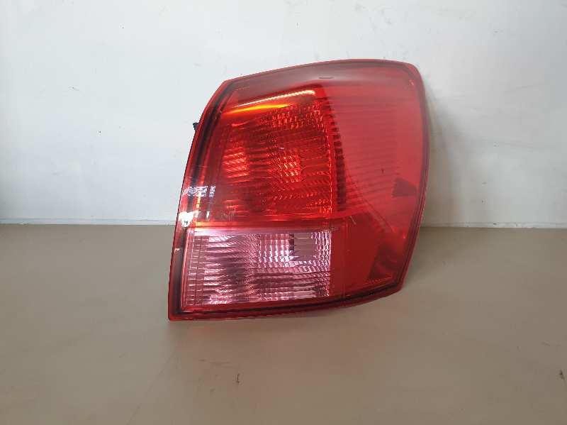89071082 PILOTO TRASERO DERECHO NISSAN QASHQAI+2 (JJ10)