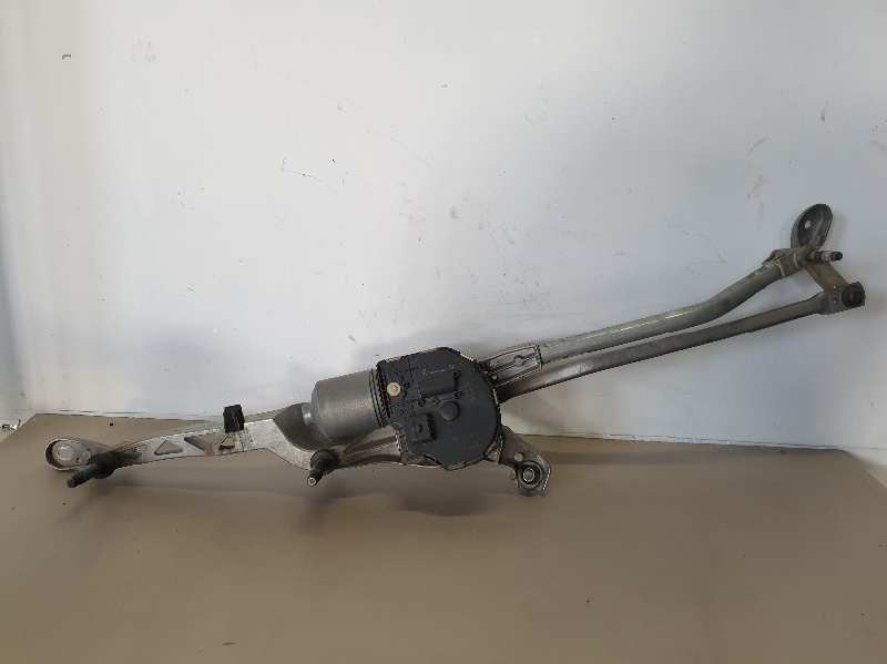 MOTOR LIMPIA DELANTERO