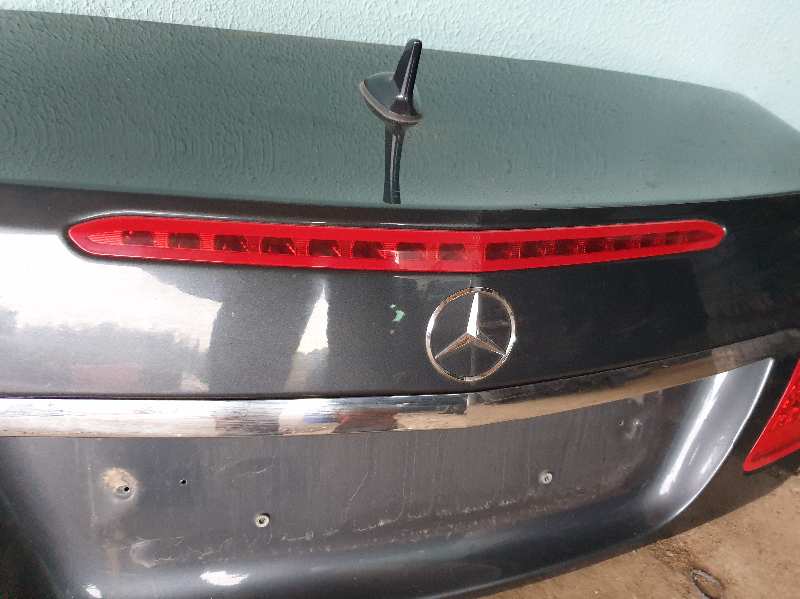 LUZ CENTRAL DE FRENO