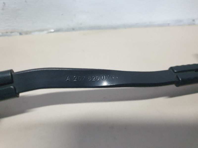 BRAZO LIMPIA DELANTERO DERECHO