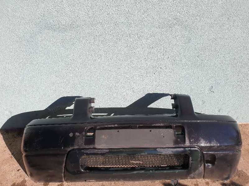 PARAGOLPES DELANTERO