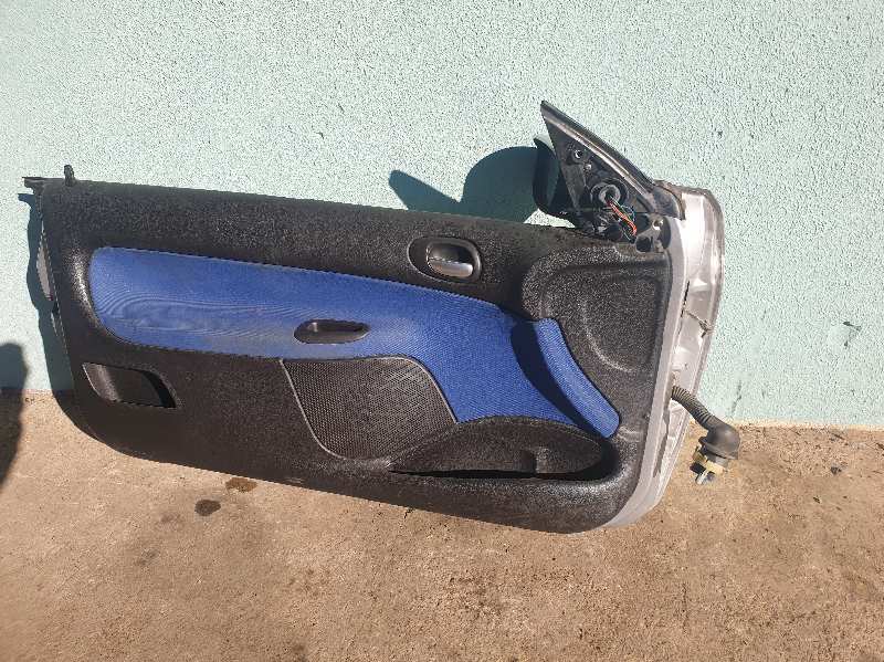 ELEVALUNAS DELANTERO IZQUIERDO