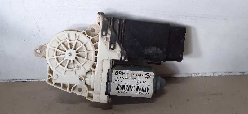 MOTOR ELEVALUNAS DELANTERO IZQUIERDO