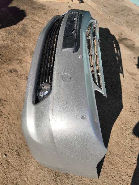 PARAGOLPES DELANTERO