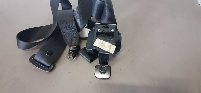 CINTURON SEGURIDAD TRASERO DERECHO