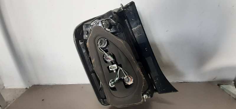 PILOTO TRASERO DERECHO